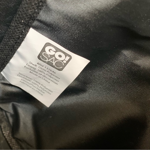 NWT Go Sac Black Crossbody Bag - Picture 8 of 9